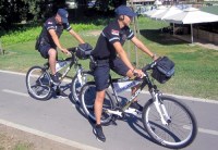 policajci biciklisti