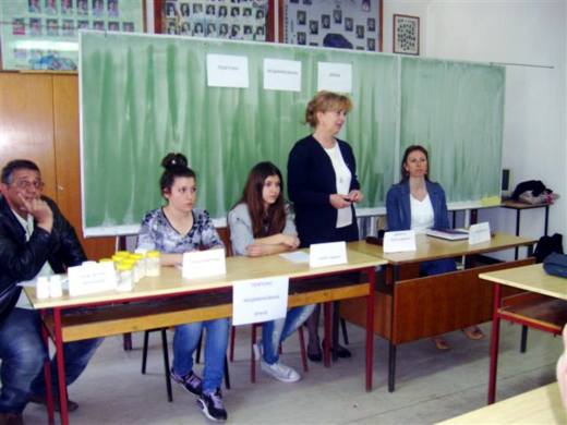 Genetski modifikovana hrana tribina Titel STS Mileva Maric