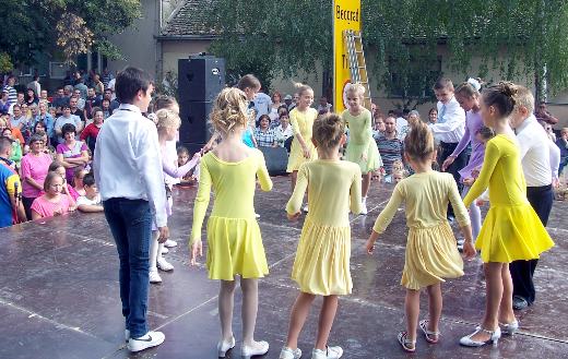 sajkaski razanj plesna skola vero